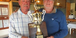 Bev Swart en Steve Muller as die Uitklop-pare Kampioene  